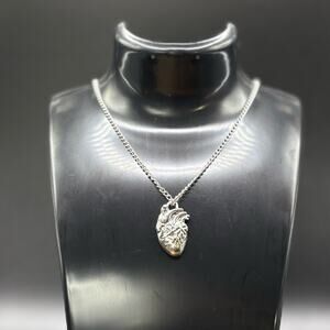 ❤️ Anatomical Heart Pendant Necklace ❤️